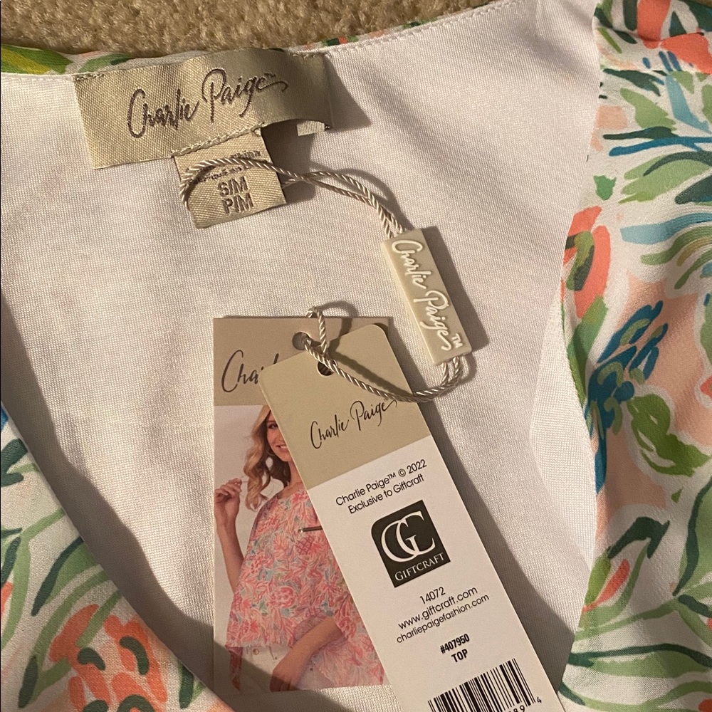 Charlie Paige NWT top size small/medium - Picture 7 of 10